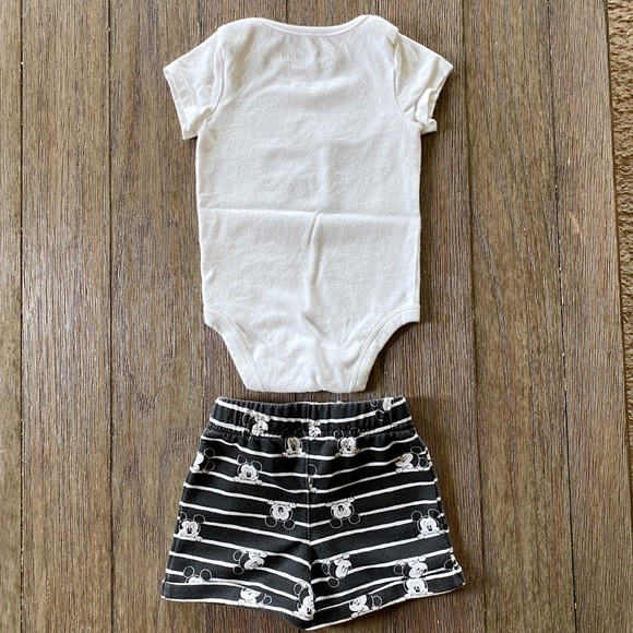 4/$20 Disney Mickey Mouse Jumping Beans 2 piece outfit - Picture 5 of 8